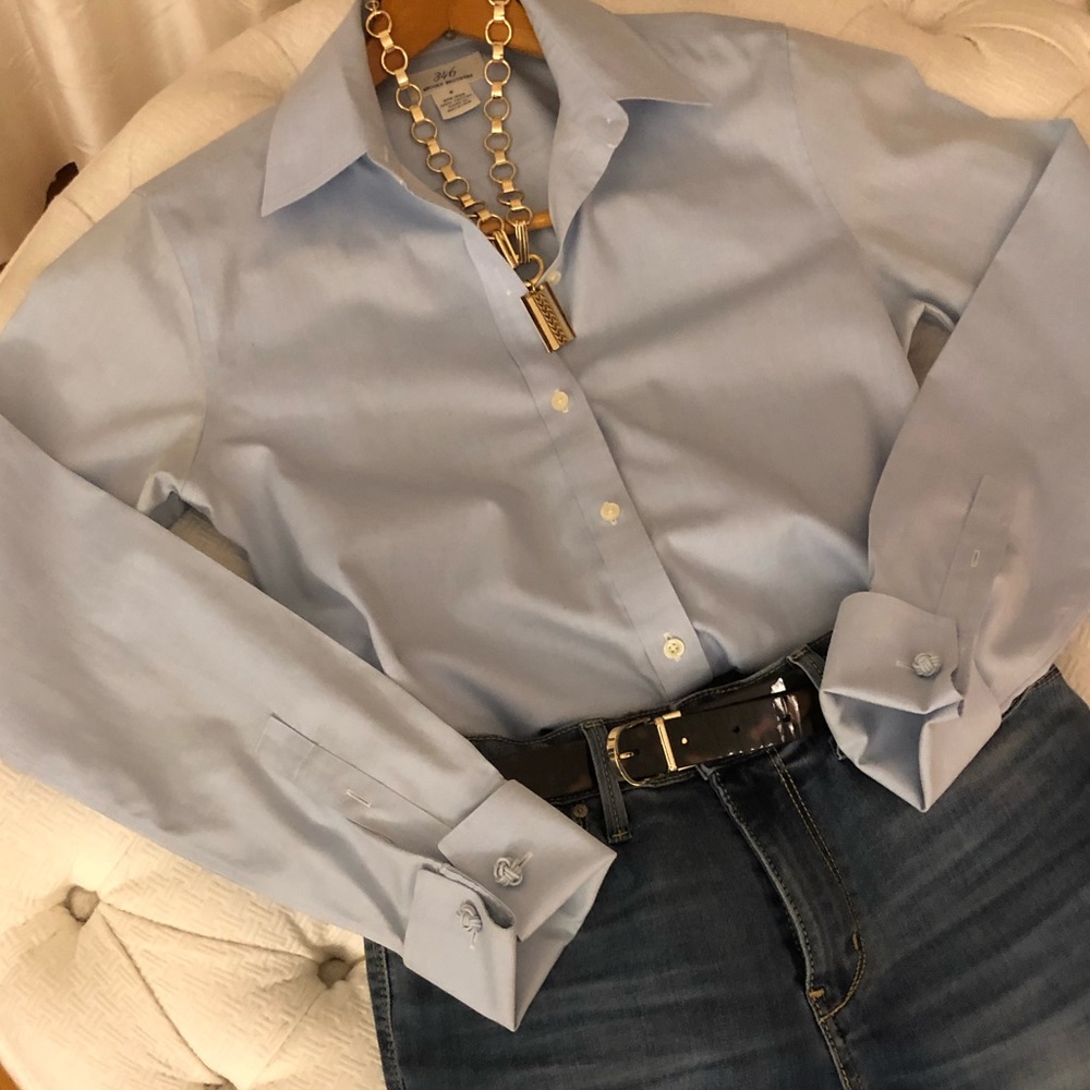 Brooks Brothers 346 French blue non-iron shirt